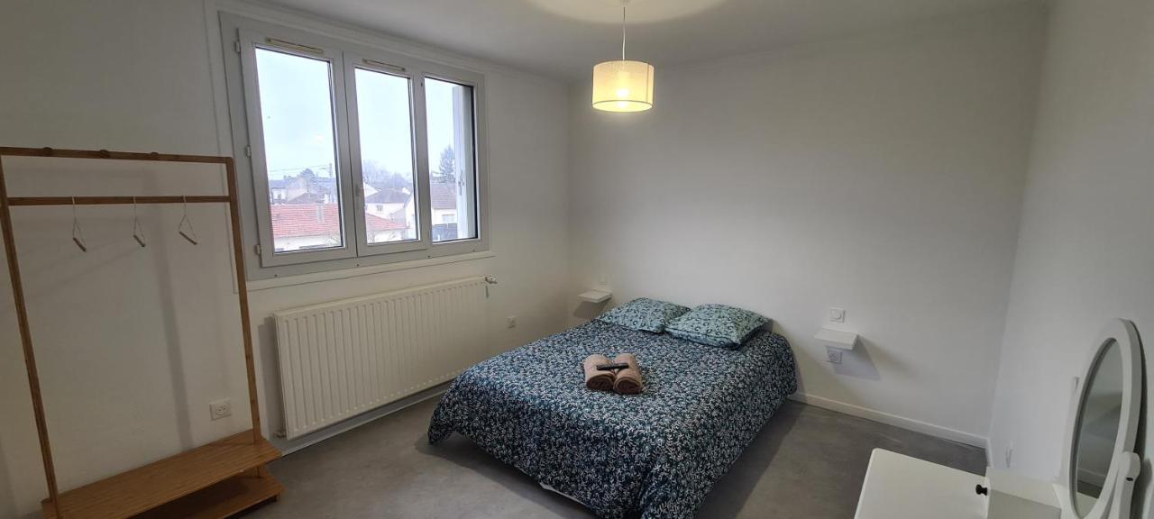 בווה Private Room In Shared Apartment III מראה חיצוני תמונה